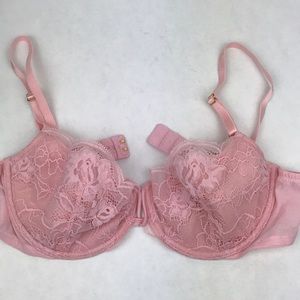Very Sexy Victoria’s Secret pink lace bra size 36C
